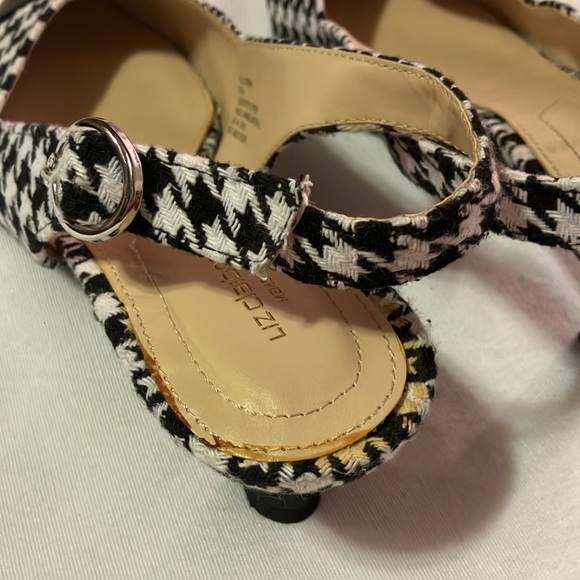 Liz Claiborne pointed toe Houndstooth sling back kitten heel Heel size 7.5 - Picture 4 of 7